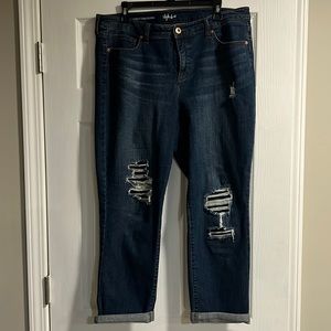 Style & Co Size 12 Curvy Girl Distressed Boyfriend jeans Like new